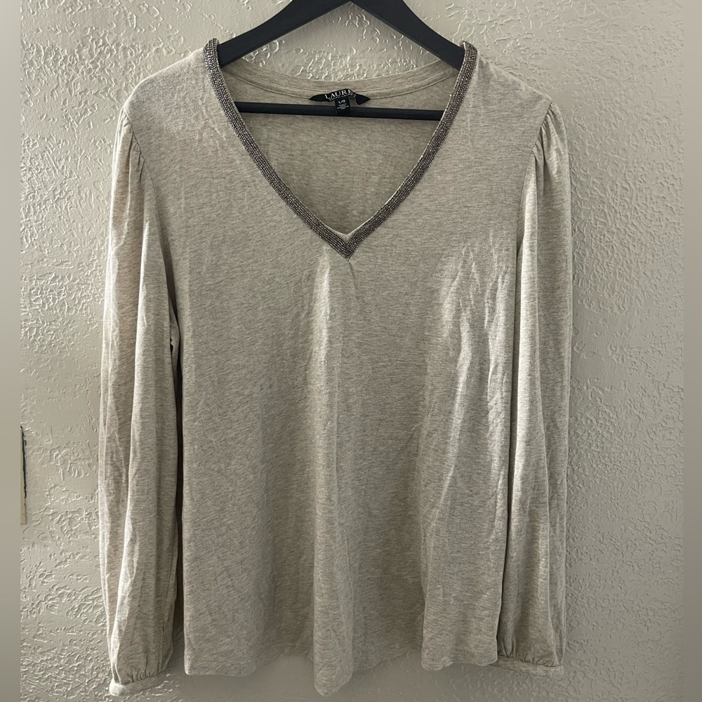 Y2K Lauren Ralph Lauren Tan Beaded Trim V-neck Long‎ Sleeve Top Size Large